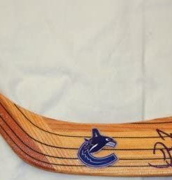 B0059R0XM4 Daniel Sedin Autographed Vancouver Canucks Logo Stick Blade W/PROOF, Picture of Daniel Signing For Us, Vancouver Canucks, Team Sweeden, Gold Medal, Stanley Cup
