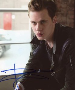 B00A8QFGIM BILL SKARSGARD - Sexy Stud AUTOGRAPH Signed 8x10 Photo