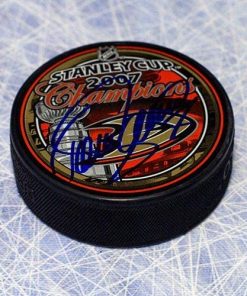 B08WC5Q7FV Authentic Autographed Teemu Selanne Anaheim Ducks 2007 Stanley Cup Hockey Puck
