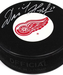 B008FS2BQK Dominik Hasek Detroit Red Wings Signed Autograph Model Hockey Puck - Autographed NHL Pucks