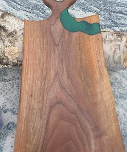 B08VW5S8MQ Handmade Epoxy Resin Black Walnut Charcuterie Board Live Edge, Valentine's Gift, Serving board Handcrafted Cutting Board Made in Canada - 16.5" x 9.5" x 1 .87 KG #1099