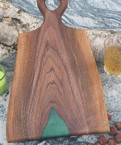 B08VWHDHQ3 Handmade Epoxy Resin Black Walnut Charcuterie Board Live Edge, Valentine's Gift, Serving board Handcrafted Cutting Board Made in Canada - 17,0" x10.0" x .87" 1.1 KG #10100