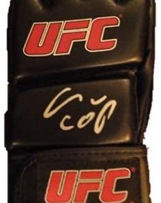 B007ZULHDC Mirko Cro Cop Autographed Ultimate Fighting Championship Glove W/PROOF, Picture of Mirko Signing For Us, UFC, Pride, MMA